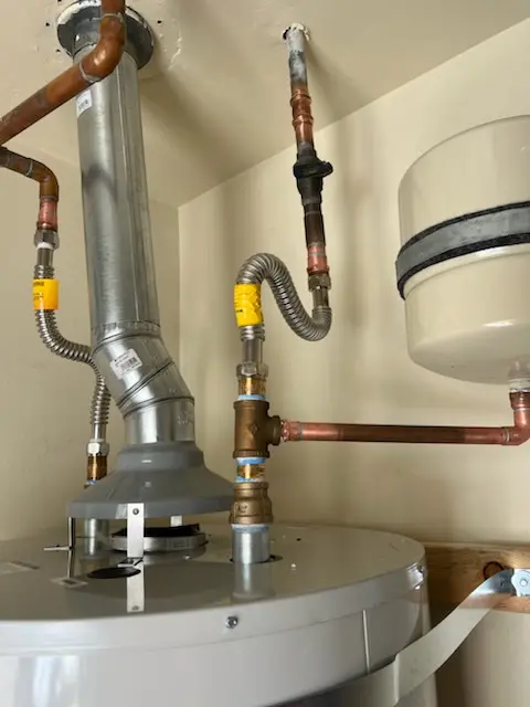Water heater installation and plumbing repair in Dorceytown